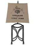 Le Bon Vin w/ Wine Bottle Finial